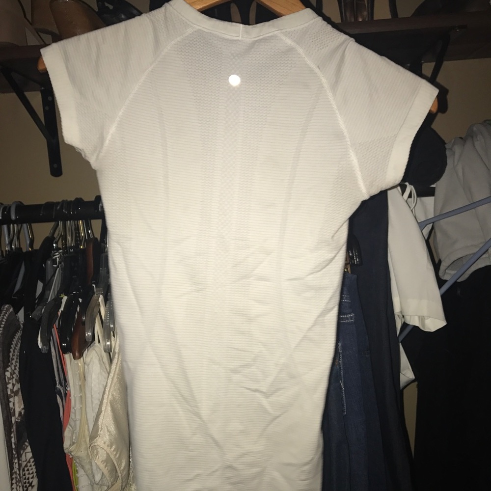 White lululemon athletica shirt